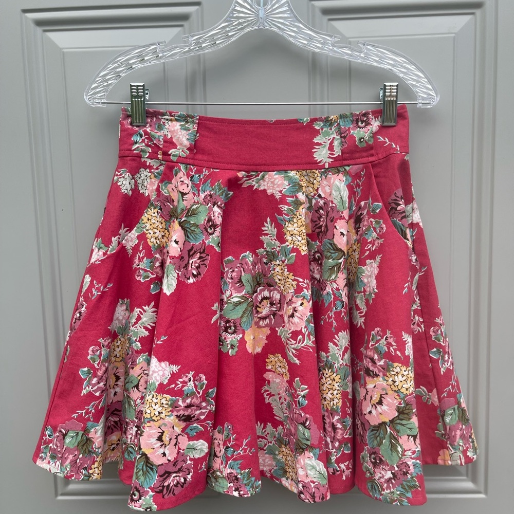 Monteau Linen Floral Skater Skirt with Pockets